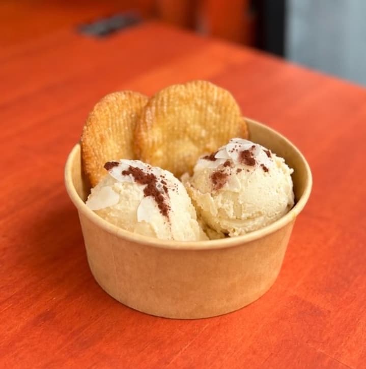 Vegan Ice Cream (Vanilla) | Vegan Churros ~G'DAY~, vegan churros shop in Asakusa, Tokyo
